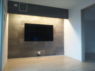 マンション戸境壁に壁掛けテレビ取付 自社職人で格安丁寧 大阪 神戸 京都